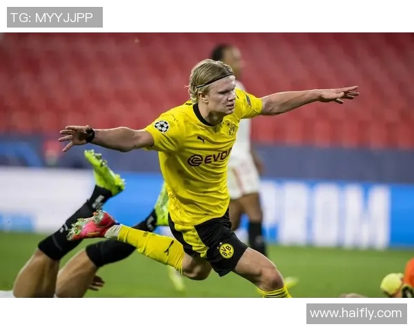 哈兰德：新一代足球天才如何改变比赛格局与未来发展潜力分析