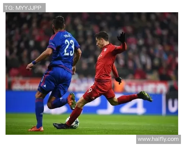 莱万重返安联球场引发拜仁球迷愤怒大嘘声感叹忘恩负义情何以堪 莱万重返安联球场引发拜仁球迷愤怒大嘘声感叹忘恩负义情何以堪