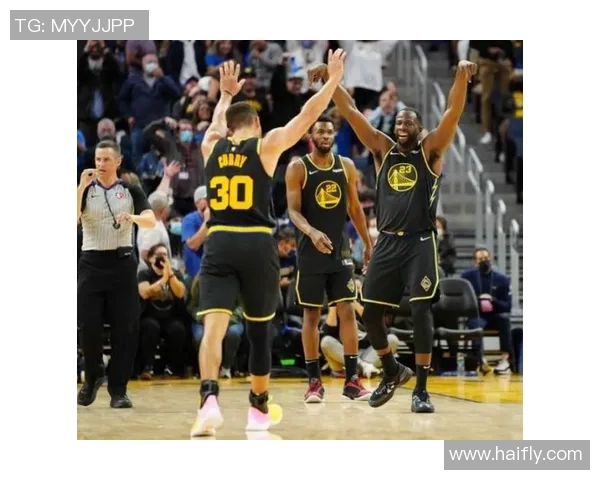 勇士与爵士比赛结果分析及比分差距探讨